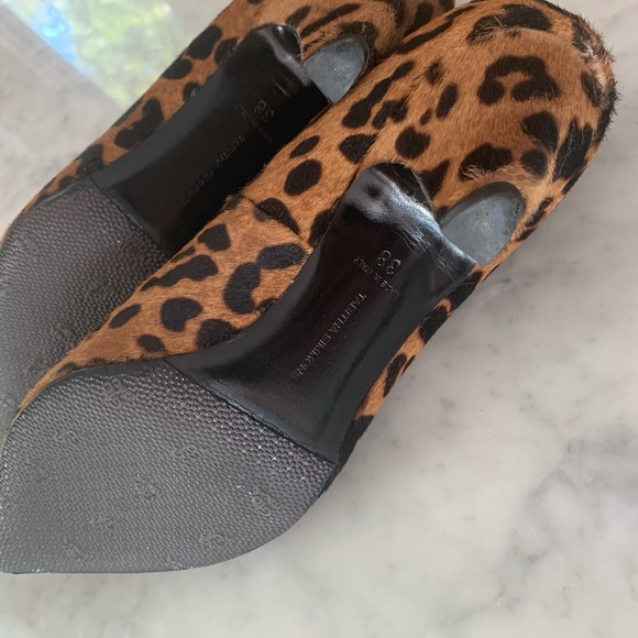 TABITHA SIMMONS Leather Pony-hair Kitten Heels - Picture 4 of 5